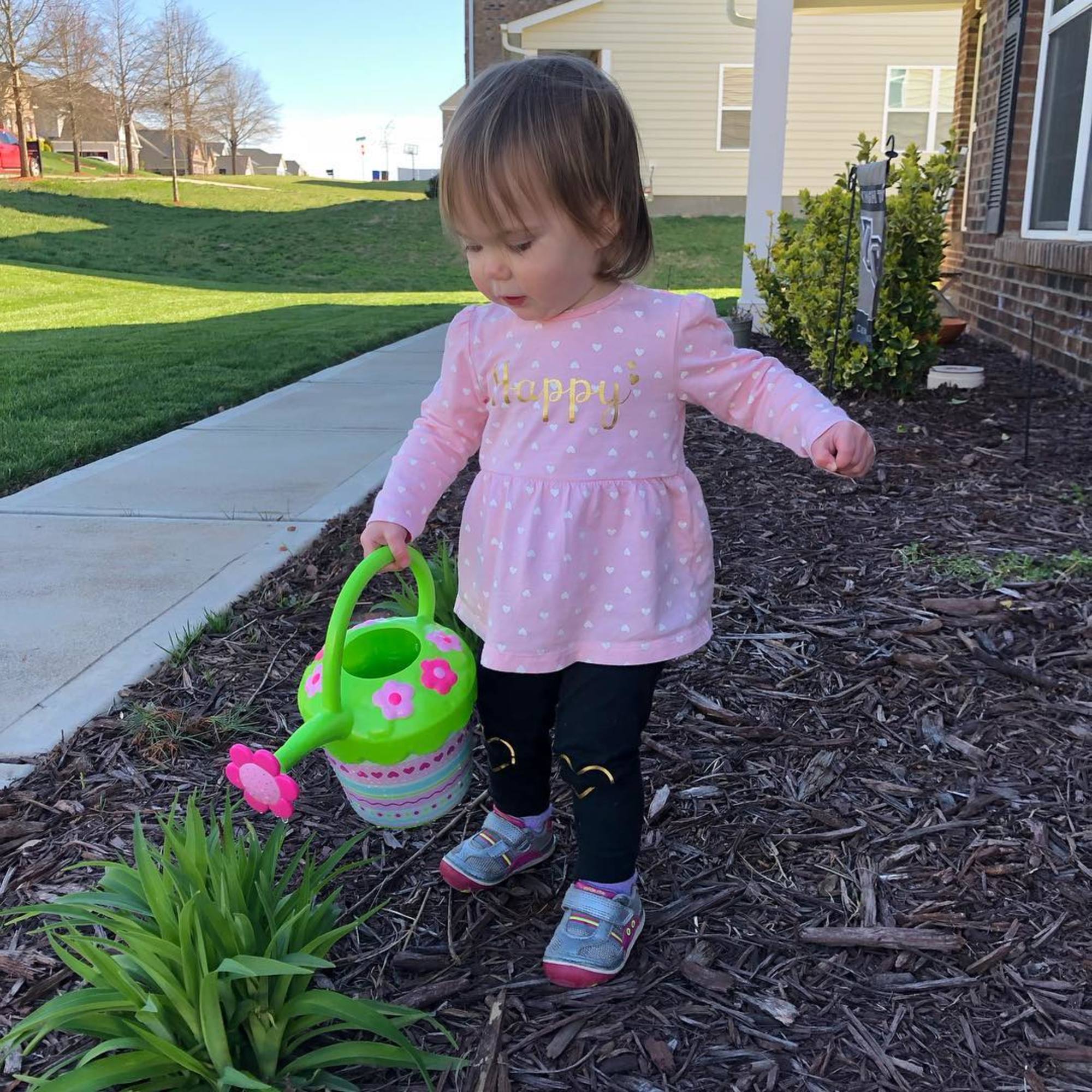 Outdoor Toys Premium Quality Pretty Petals Watering Can - Durable Material and Safe Design for Daily Kids Play