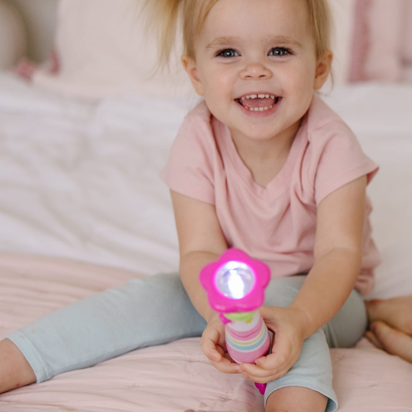 Outdoor Toys Premium Quality Pretty Petals Flashlight - Durable Material and Safe Design for Daily Kids Play
