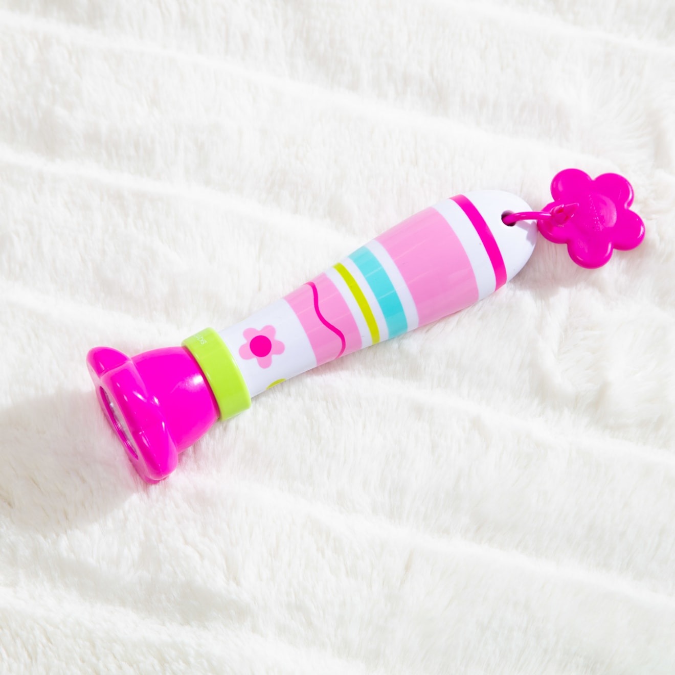 Outdoor Toys Premium Quality Pretty Petals Flashlight - Durable Material and Safe Design for Daily Kids Play
