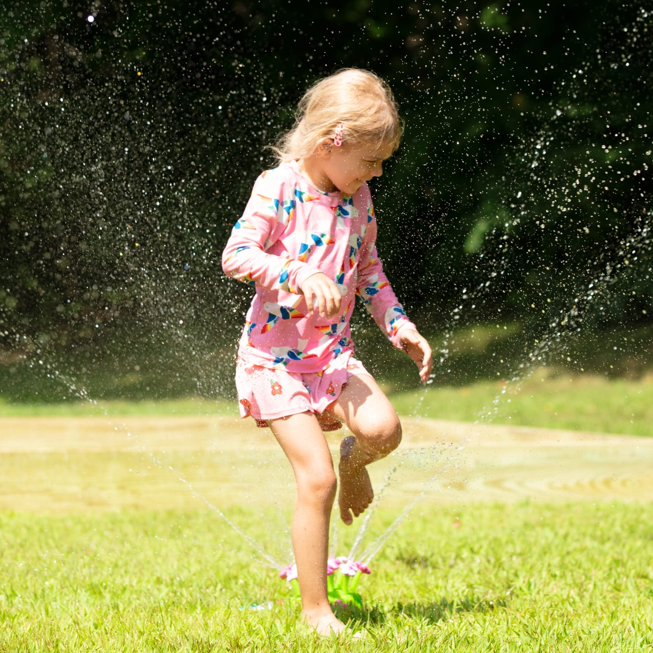 Outdoor Toys Premium Quality Pretty Petals Sprinkler - Durable Material and Safe Design for Daily Kids Play