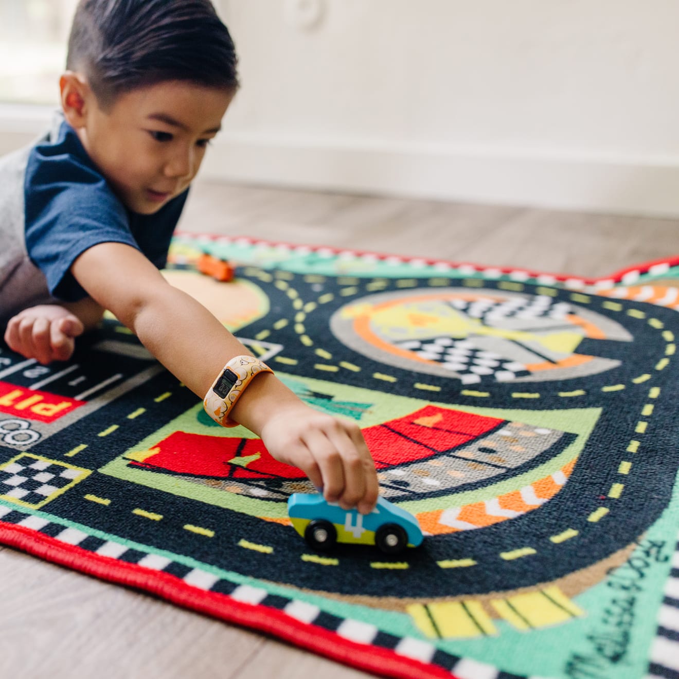 Vehicles & Trains Premium Quality Round the Speedway Race Track Rug & Car Set - Durable Material and Safe D...